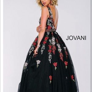 ISO!!! jovani floral prom dress!!